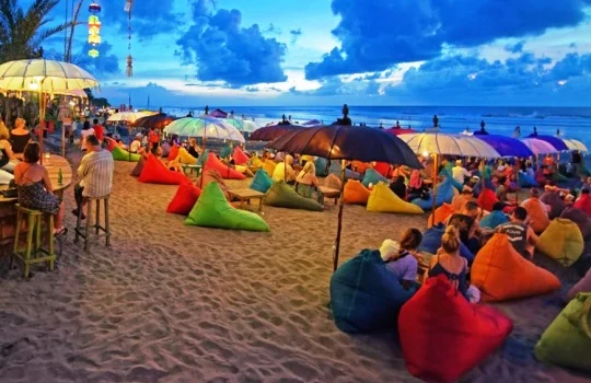 6 Aktivitas Wisata yang Asyik dan Menarik Saat Liburan di Seminyak