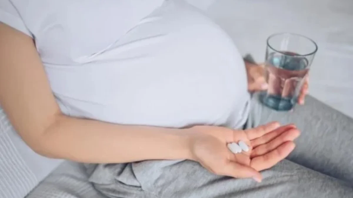 Obat dan Kehamilan, Apa yang Harus Moms Ketahui?