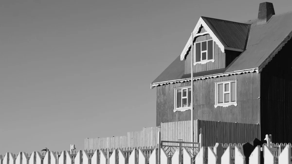 Pagar Rumah Modern Minimalis Terbaik untuk Tampilan Hunian Estetik