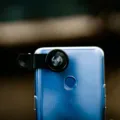 Lensa teknologi kamera smartphone terbaru dengan sensor besar untuk fotografi profesional