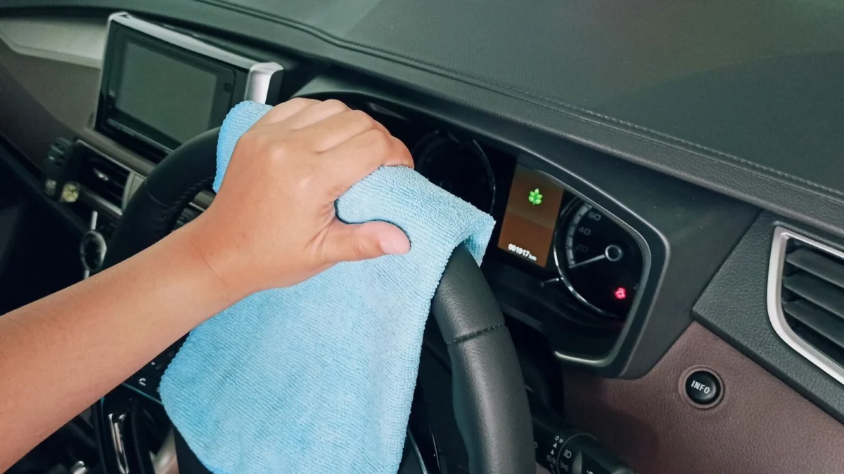 Cara Merawat Interior Mobil agar Tetap Bersih dan Segar